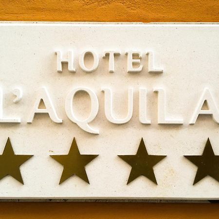 فندق LʼAquilaفي  هوتل سينترالي المظهر الخارجي الصورة