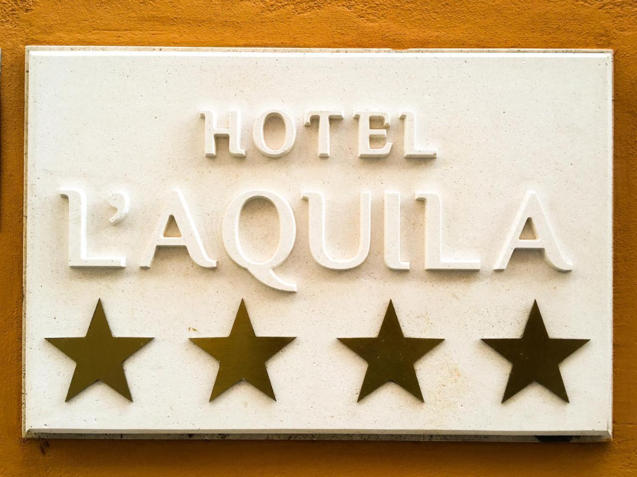 فندق LʼAquilaفي  هوتل سينترالي المظهر الخارجي الصورة